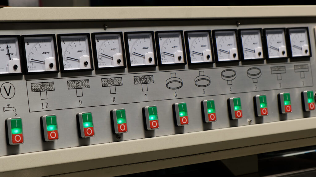 DSCF1341.MOV.00_04_33_37.Still001