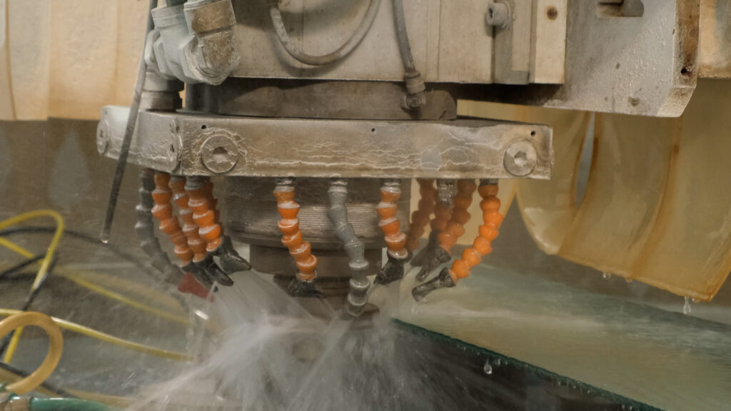 DSCF1366.MOV.00_12_18_37.Still001